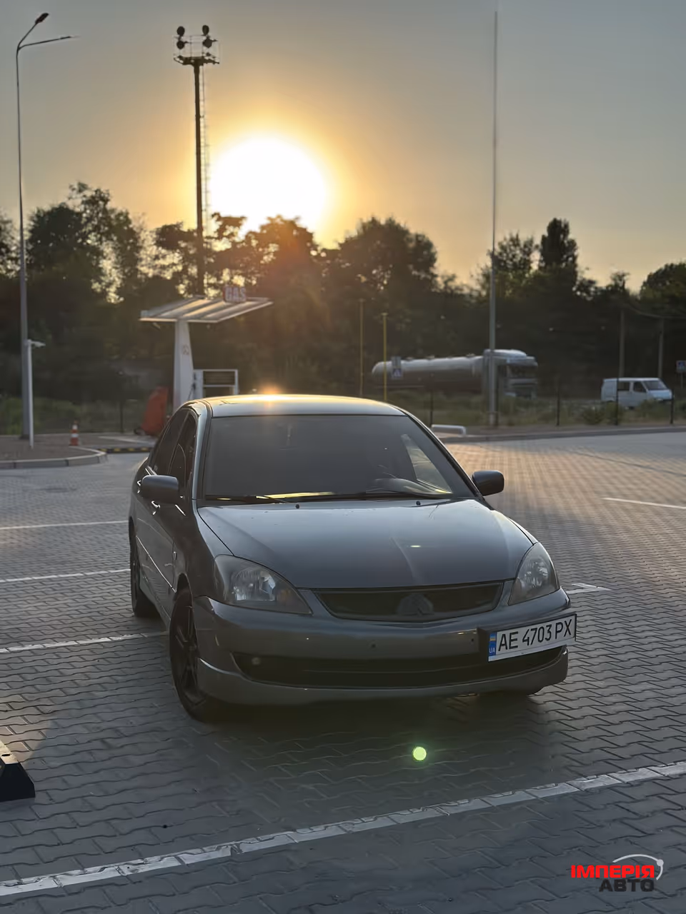 Mitsubishi Lancer - фото 2