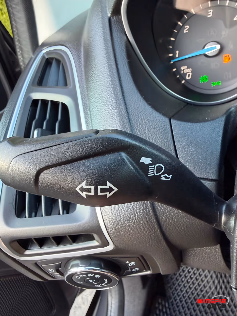 Ford Focus - фото 18