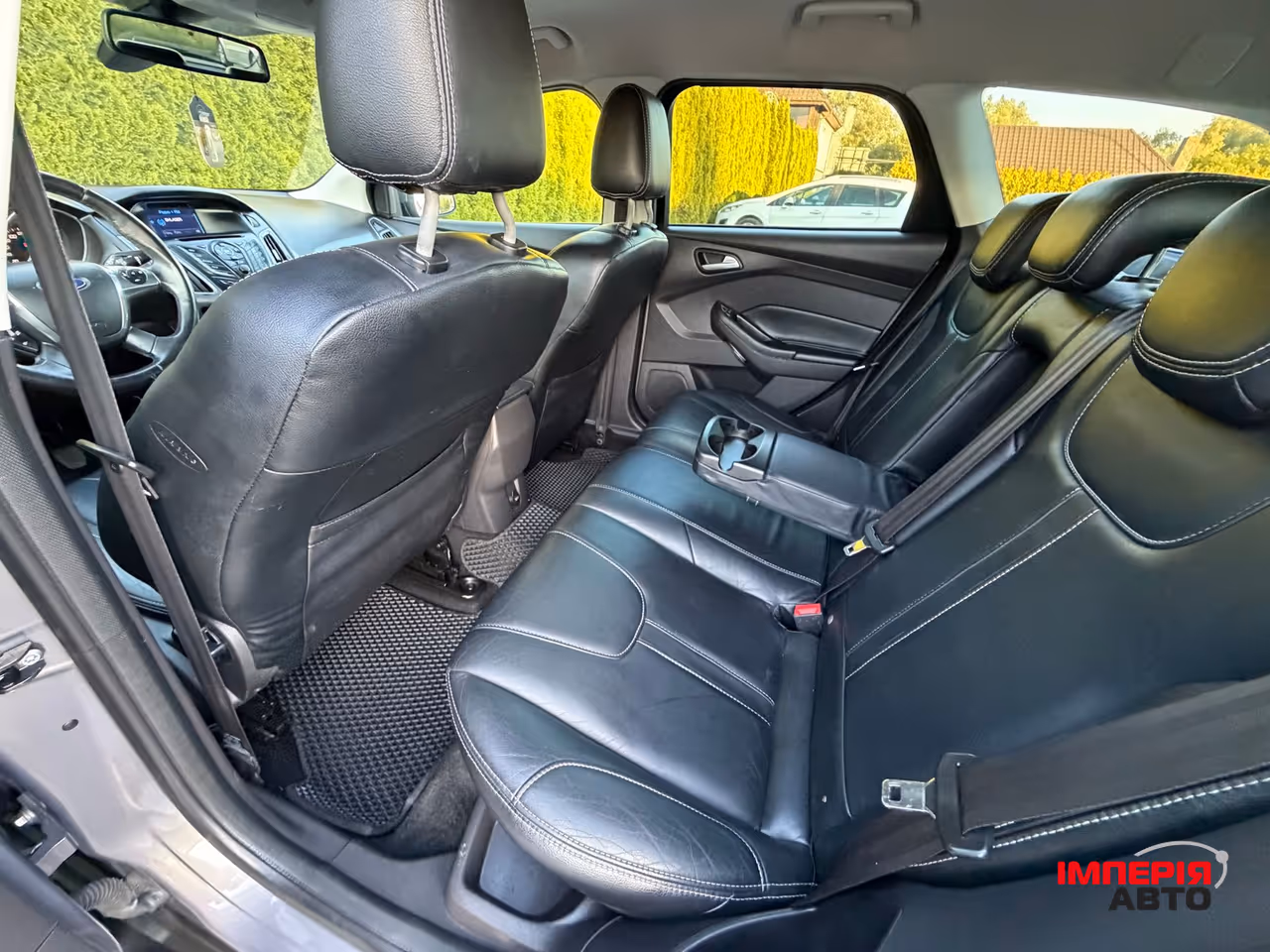 Ford Focus - фото 12