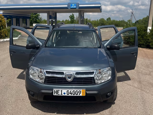 Dacia Duster - фото 3