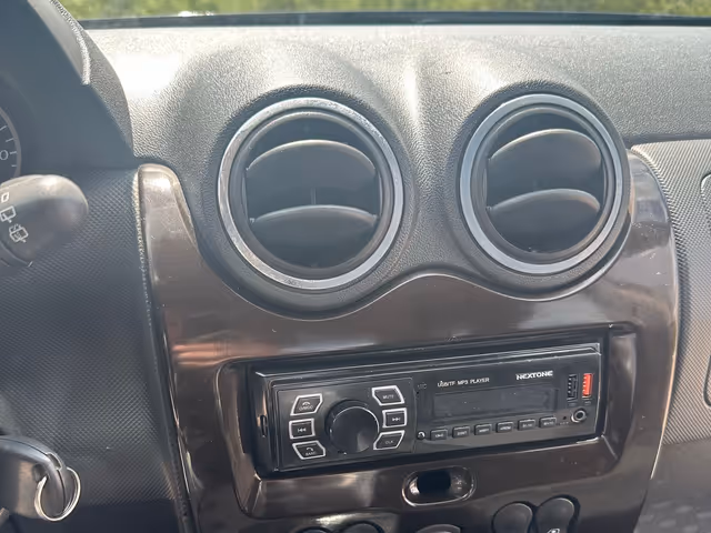 Dacia Duster - фото 4
