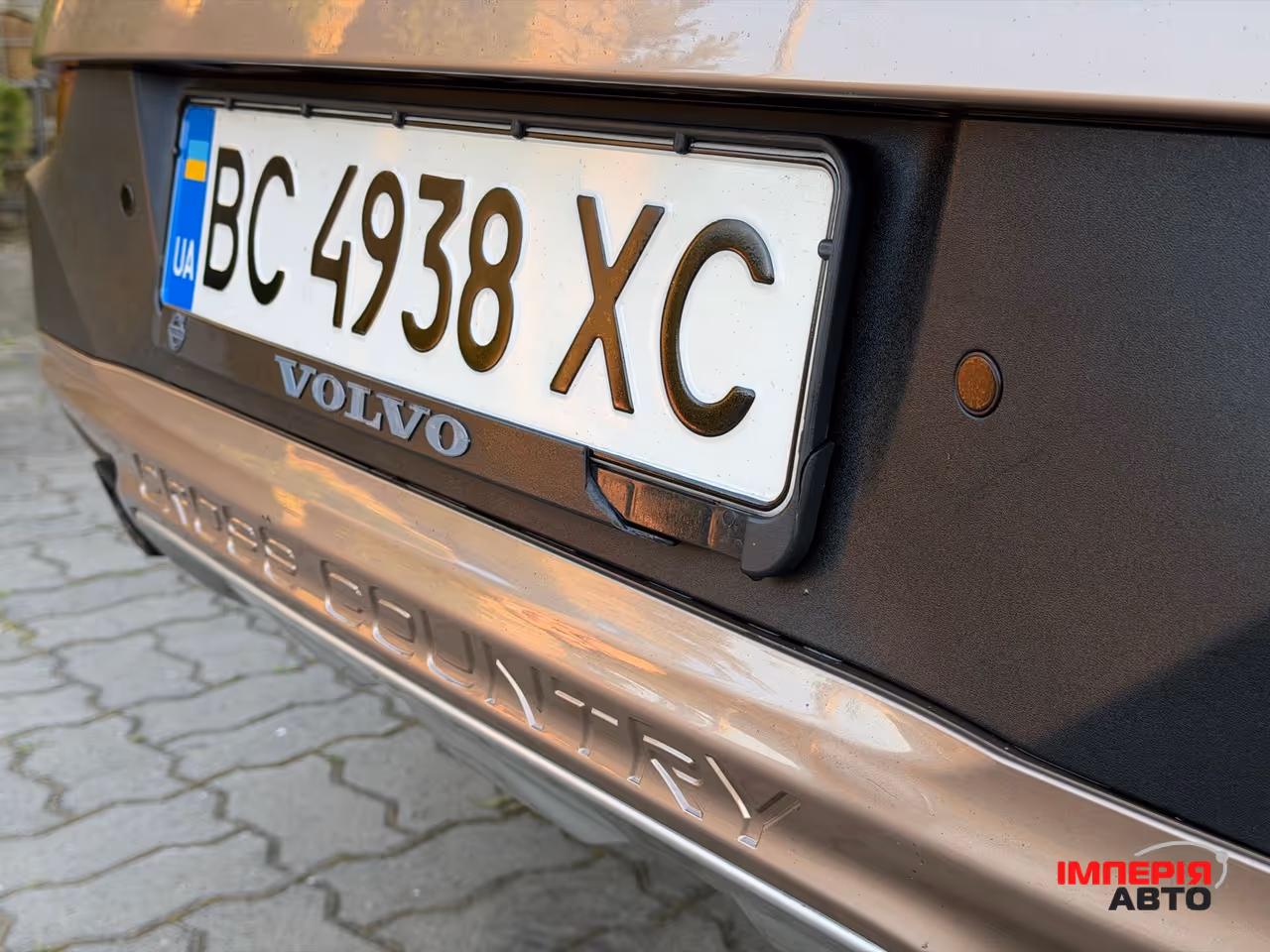 Volvo V40 Cross Country - фото 68