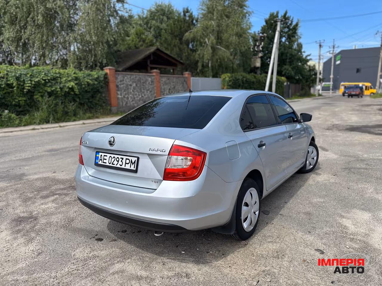 Skoda Rapid - фото 5