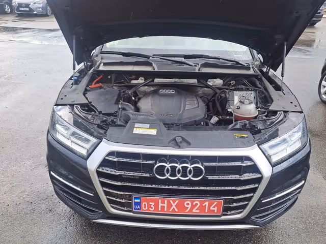 Audi Q5 - фото 5