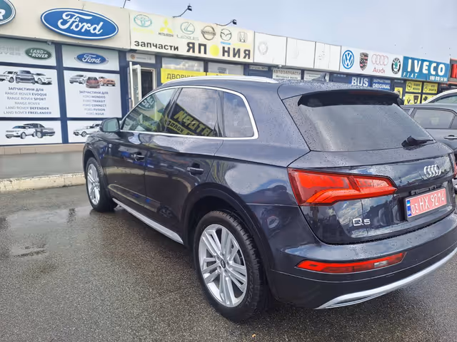 Audi Q5 - фото 4