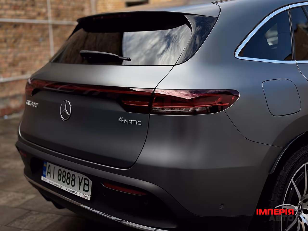 Mercedes-Benz EQC - фото 15