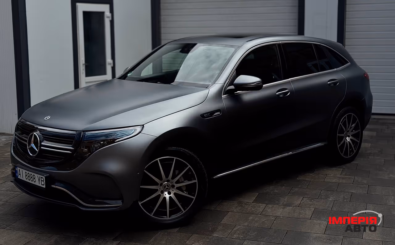 Mercedes-Benz EQC - фото 10