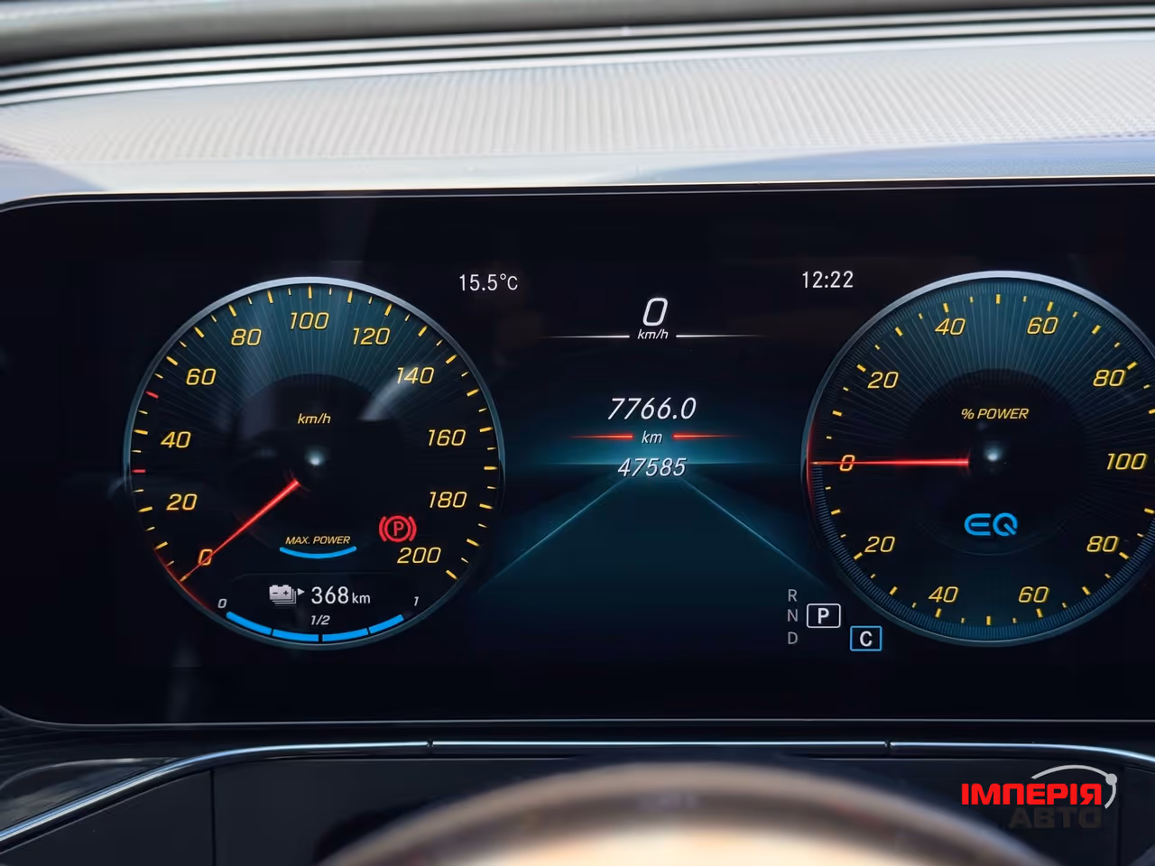 Mercedes-Benz EQC - фото 21