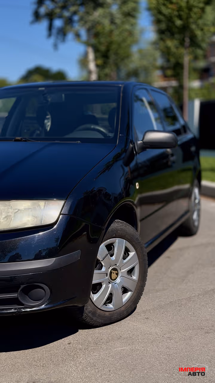 Skoda Fabia - фото 5
