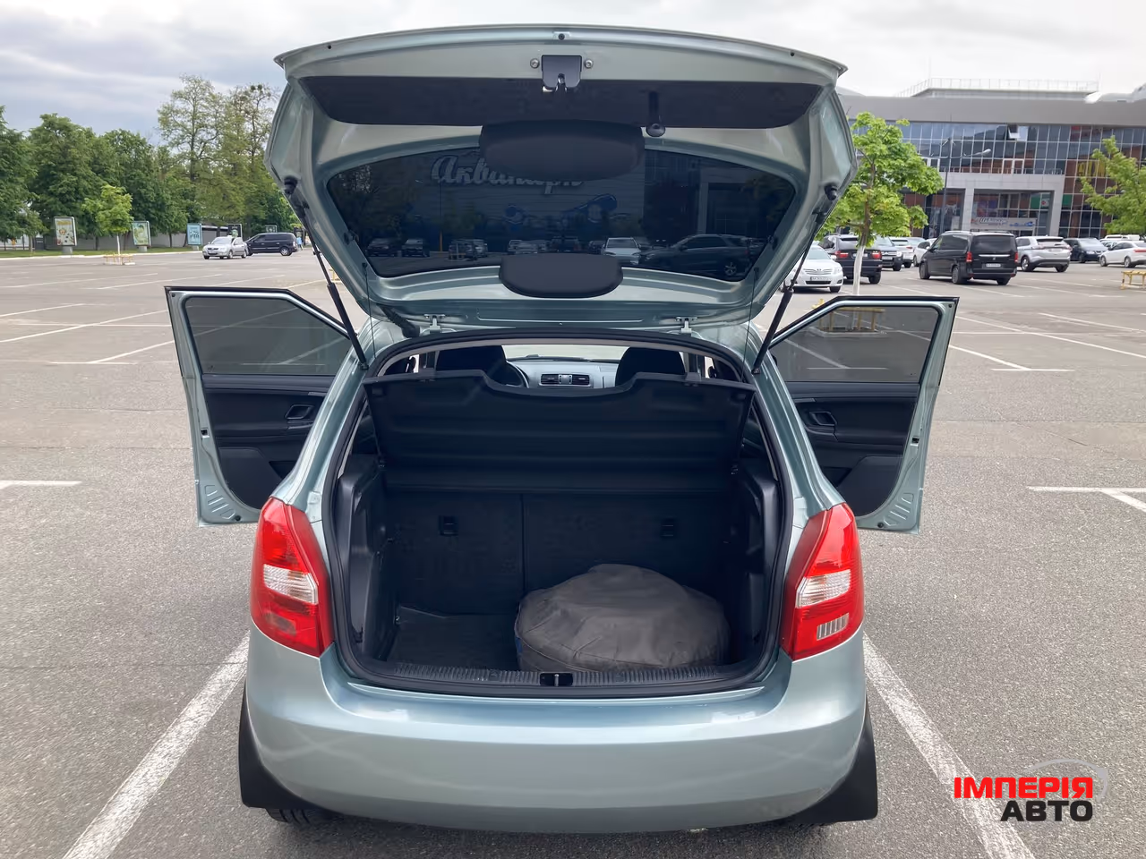 Skoda Fabia - фото 17