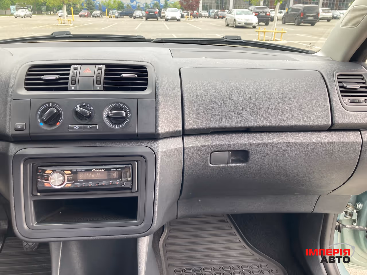 Skoda Fabia - фото 22