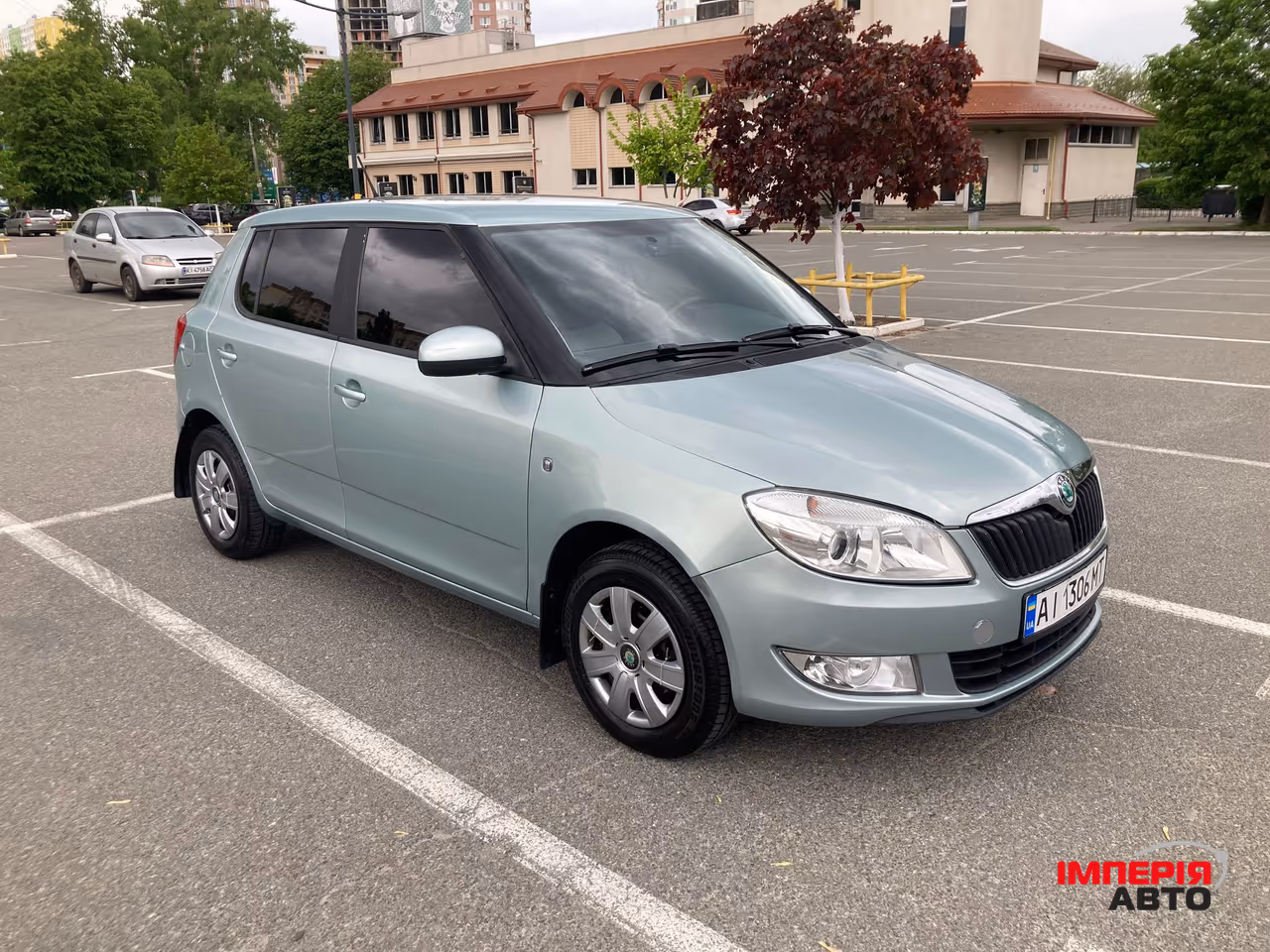 Skoda Fabia - фото 8