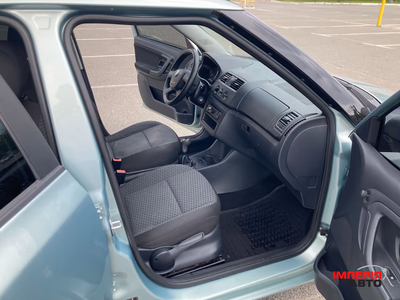 Skoda Fabia - фото 16