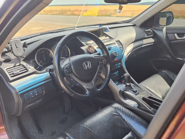Honda Accord - фото 3