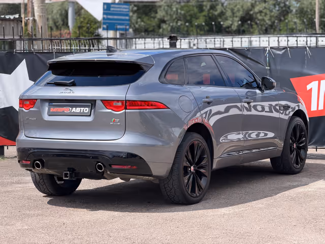 Jaguar F-Pace - зображення 4