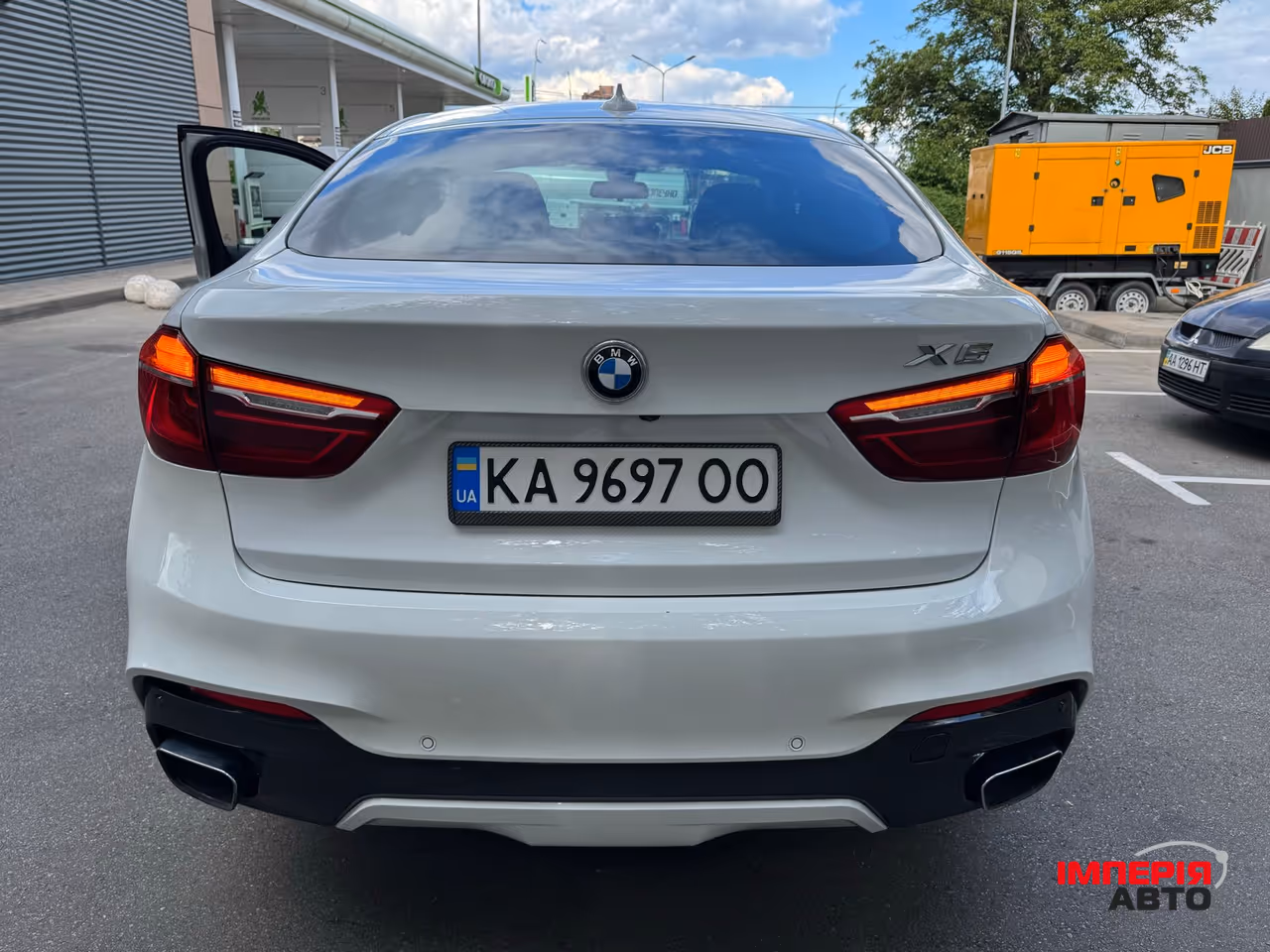 BMW X6 - фото 14