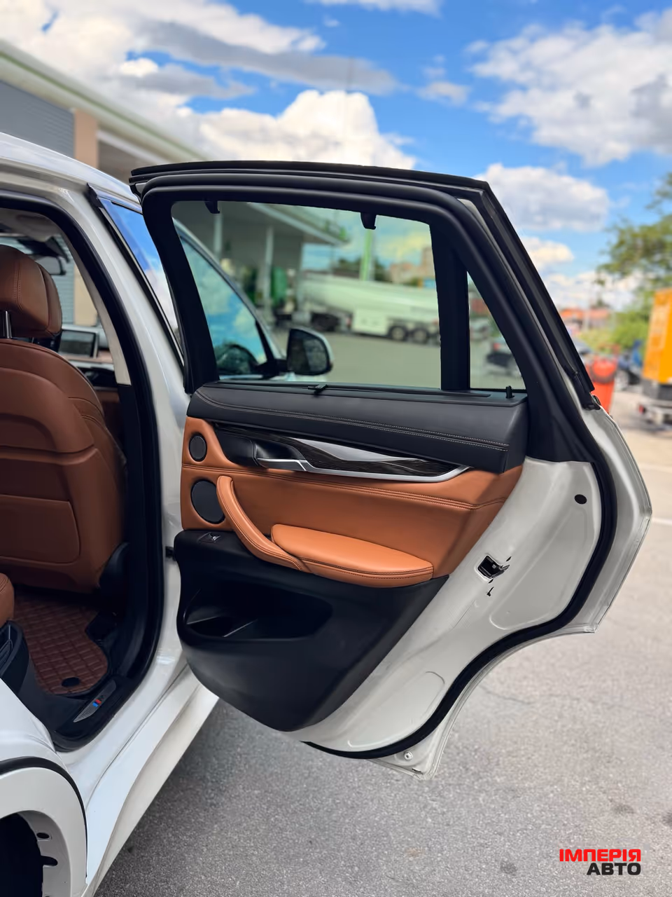 BMW X6 - фото 21