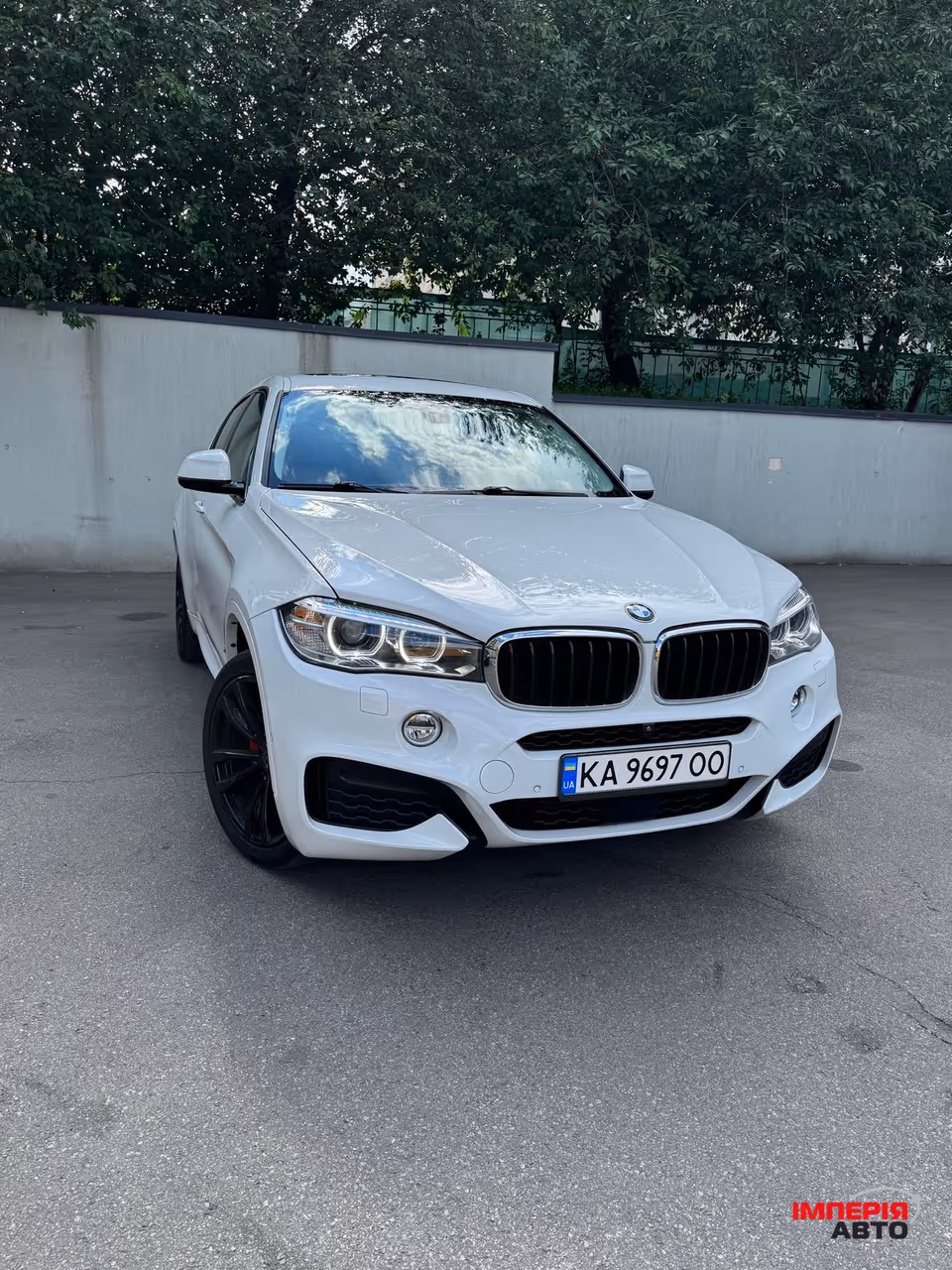 BMW X6 - фото 1