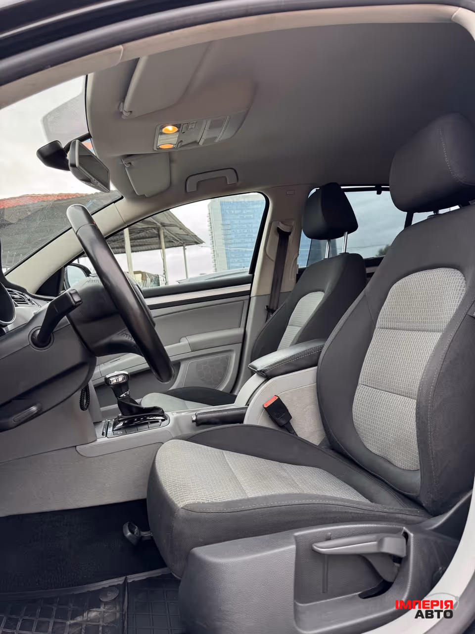 Skoda Superb - фото 8