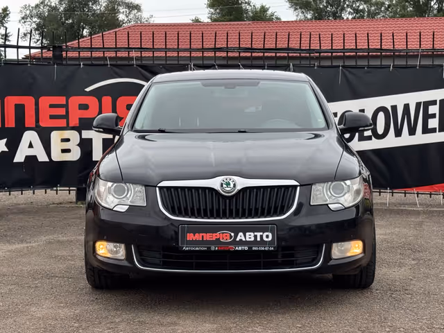 Skoda Superb - фото 2