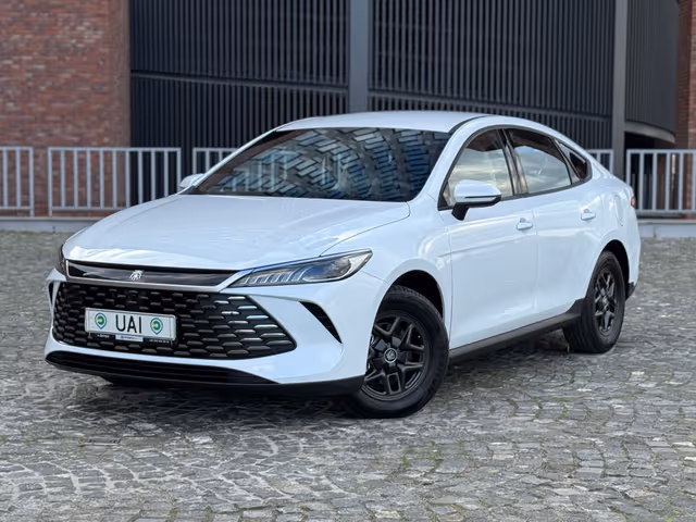 BYD Qin Plus - фото 1