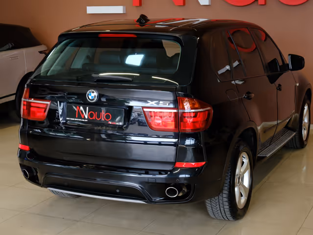 BMW X5 - фото 5
