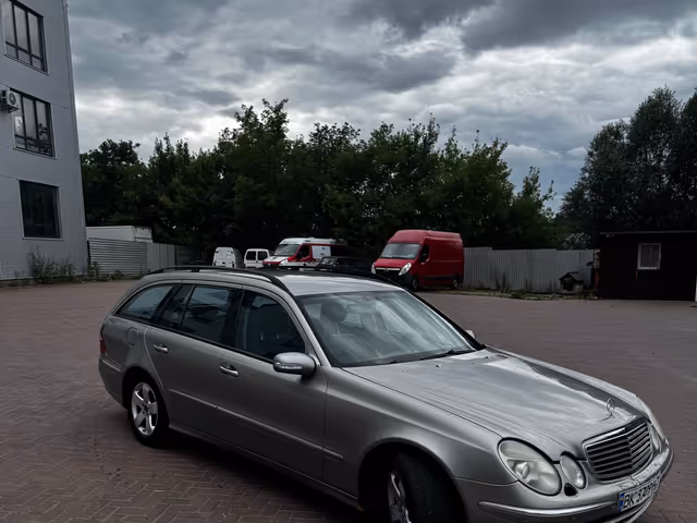 Mercedes-Benz E-Класс - фото 2