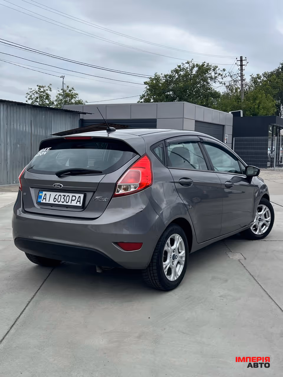 Ford Fiesta - фото 3