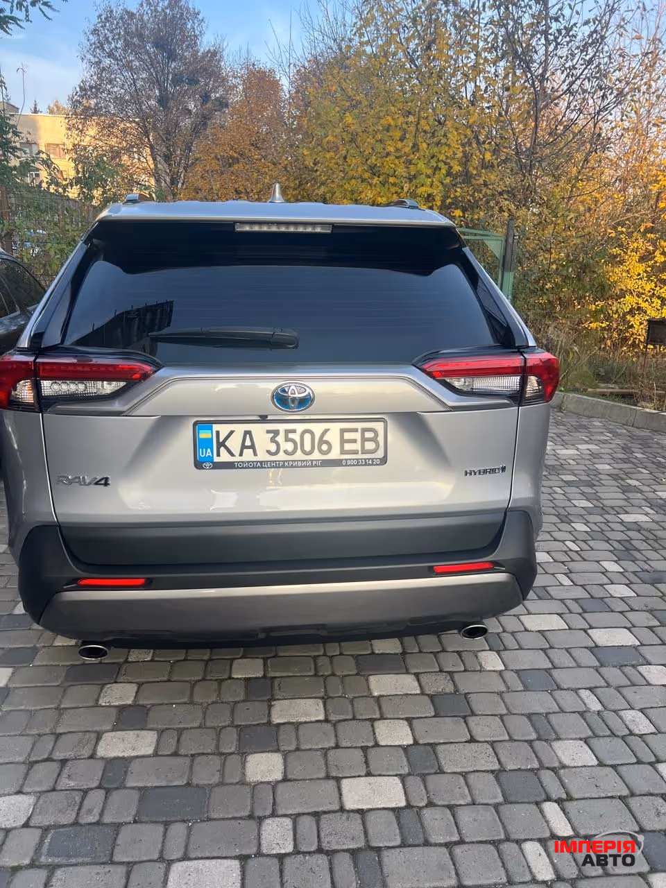 Toyota RAV4 - фото 11