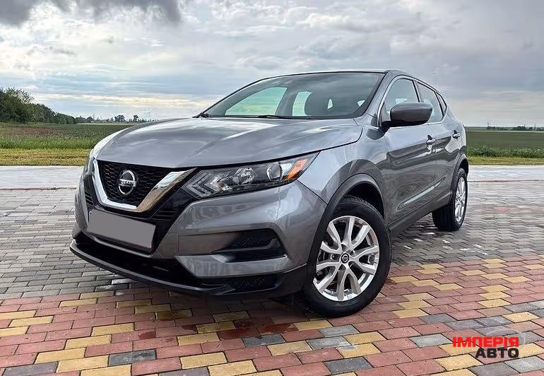 Nissan Rogue Sport - фото 1