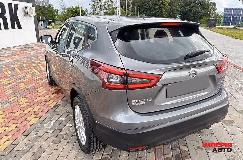 Nissan Rogue Sport - фото 8