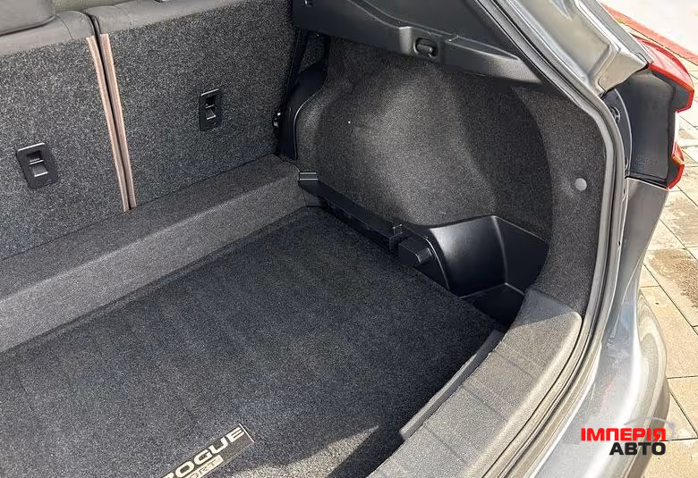 Nissan Rogue Sport - фото 12