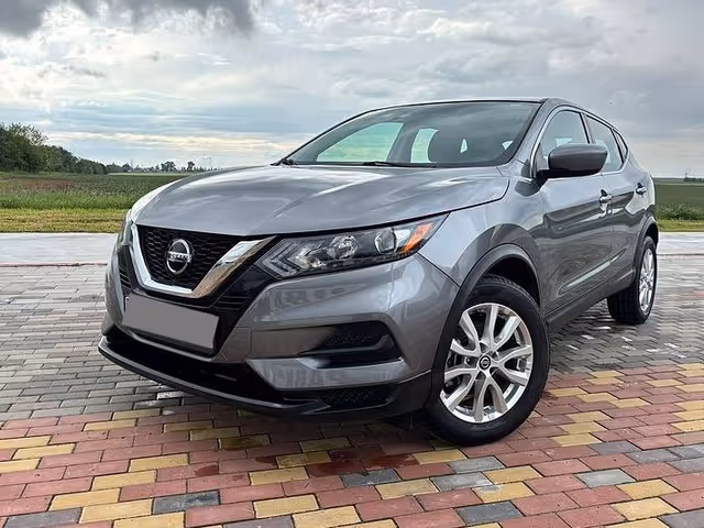 Nissan Rogue Sport - фото 1