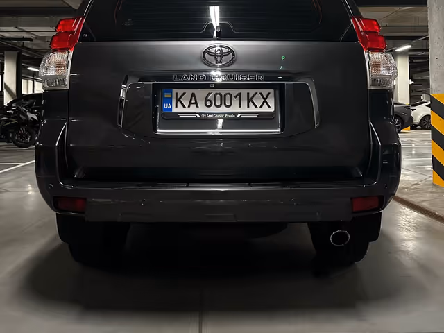 Toyota Land Cruiser Prado - фото 3