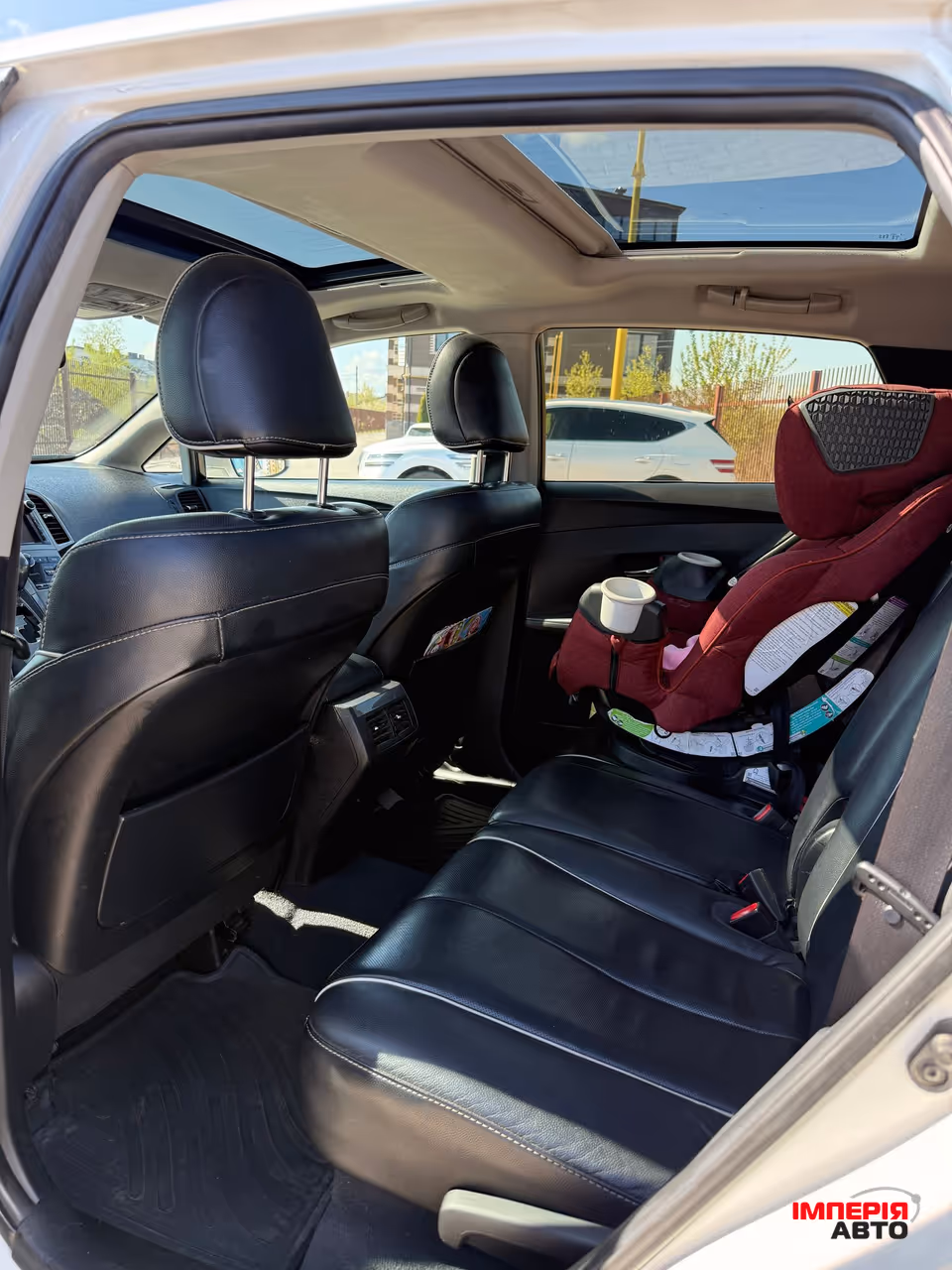 Toyota Venza - фото 11
