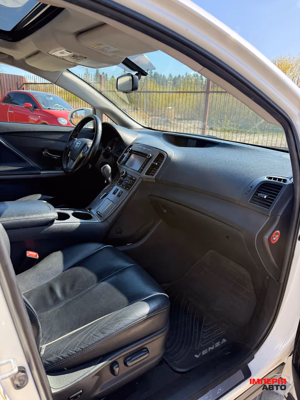 Toyota Venza - фото 12