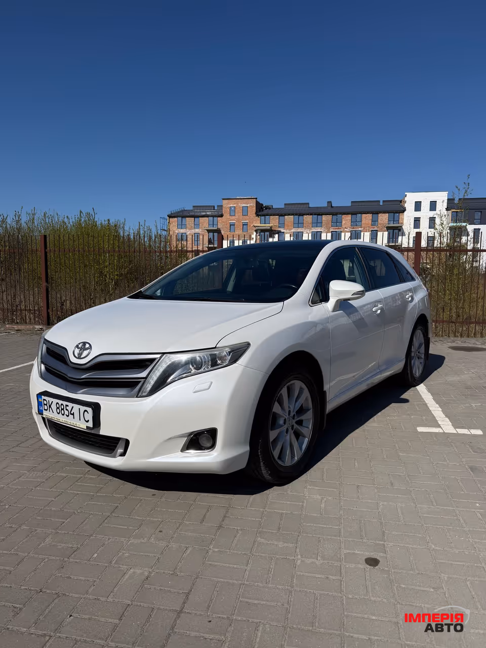 Toyota Venza - фото 1