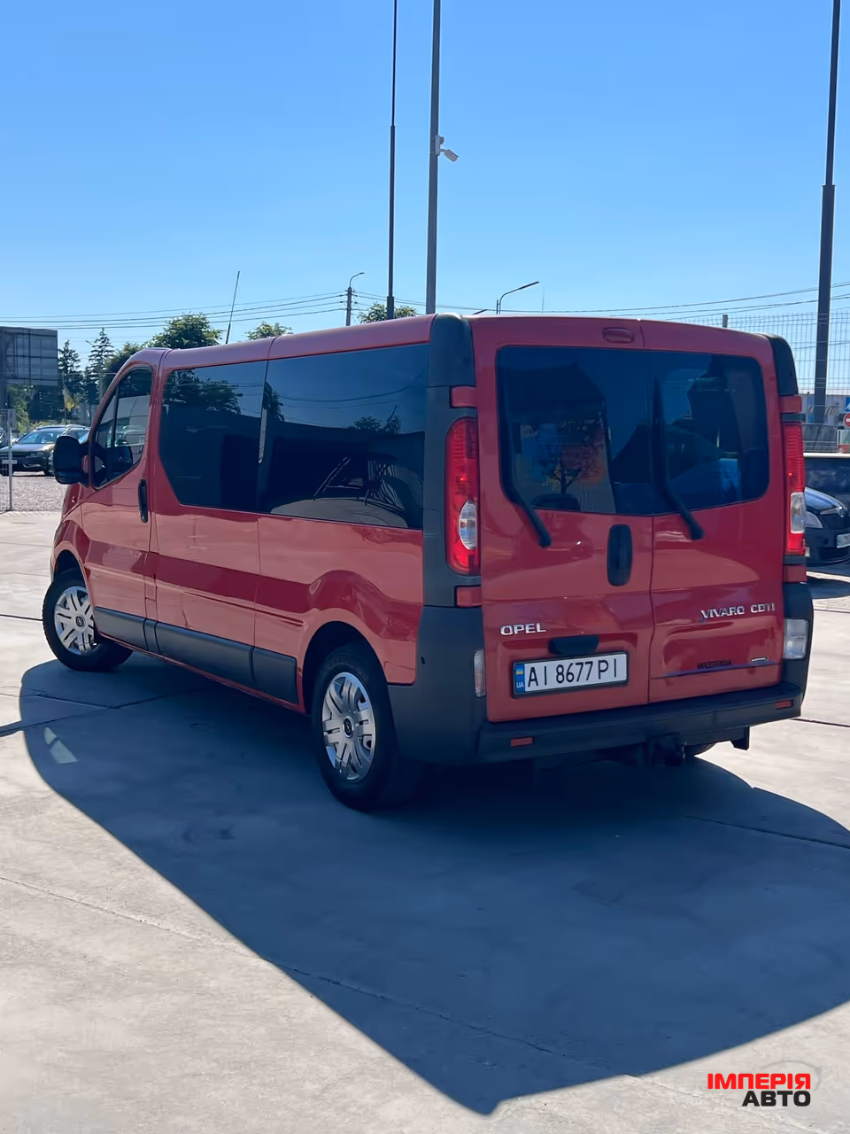 Opel Vivaro - фото 4