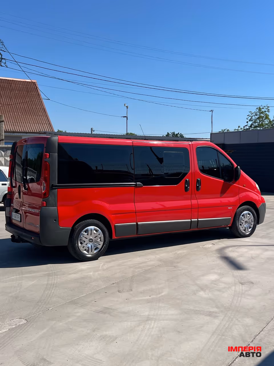 Opel Vivaro - фото 17