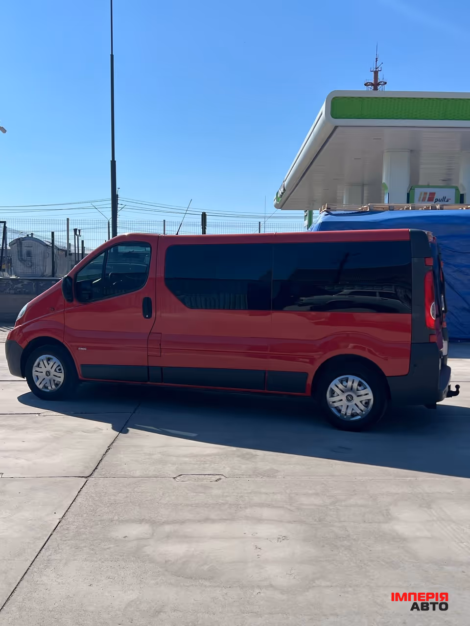 Opel Vivaro - фото 11