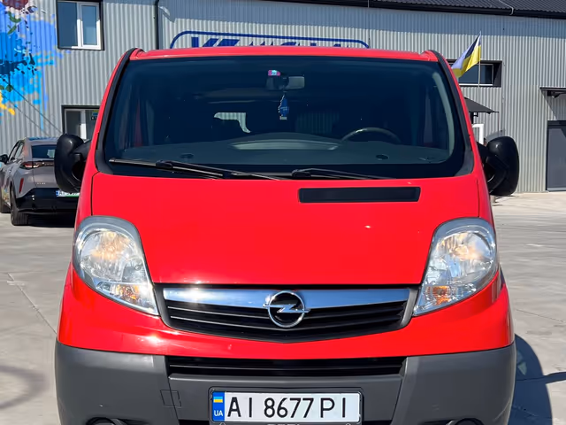 Opel Vivaro - фото 5