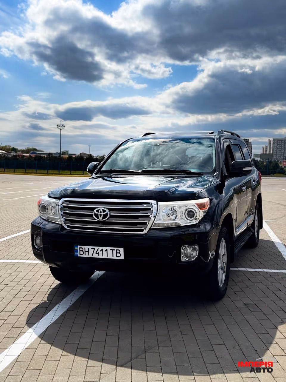Toyota Land Cruiser - фото 1
