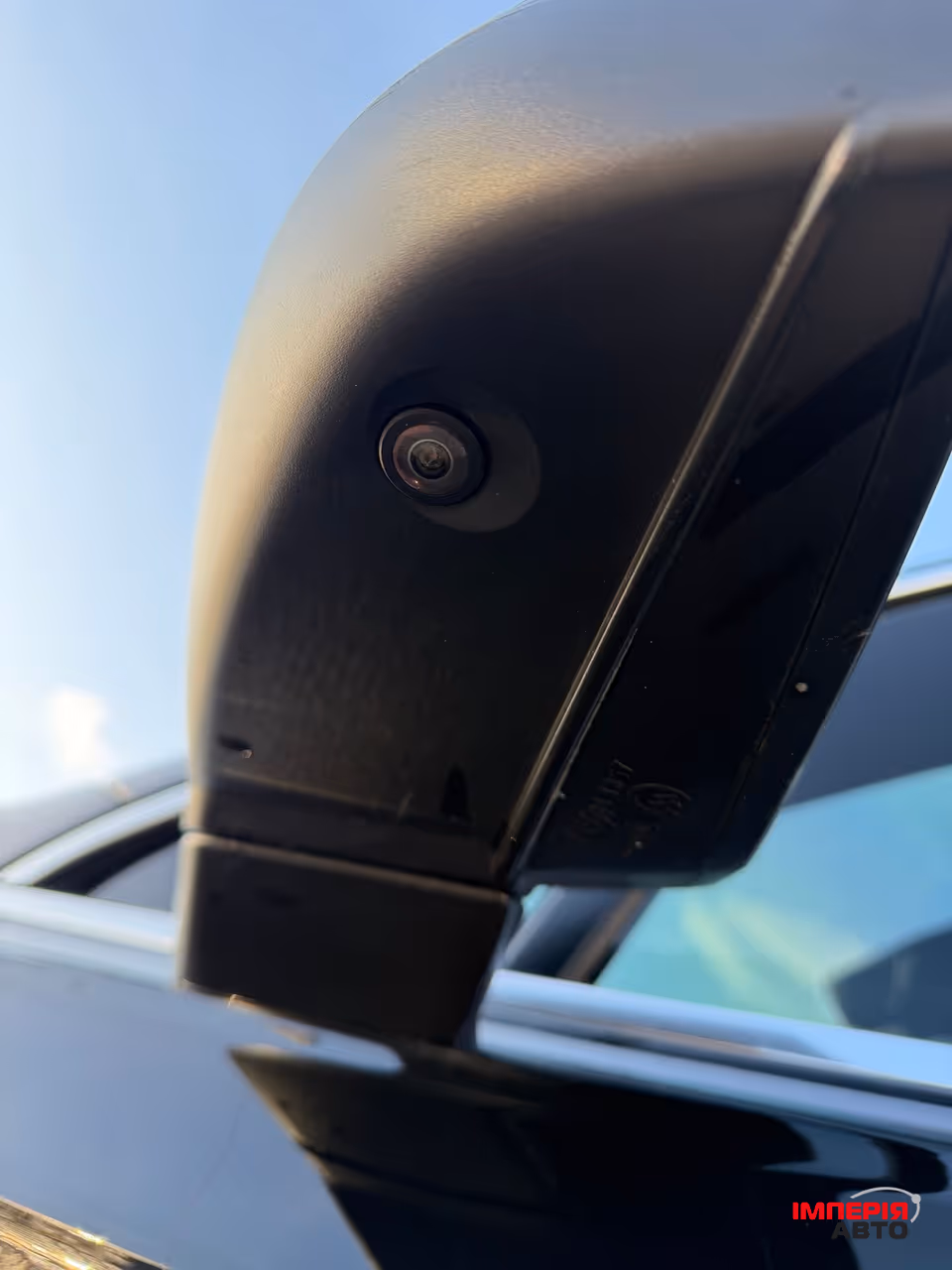 Audi Q7 - фото 25