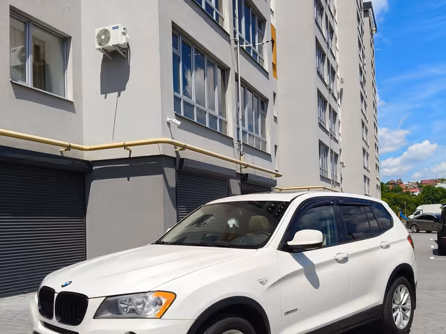 BMW X3 - фото 3