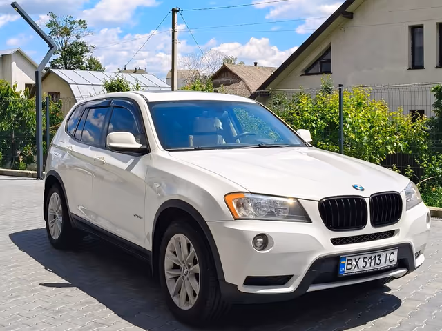 BMW X3 - фото 1