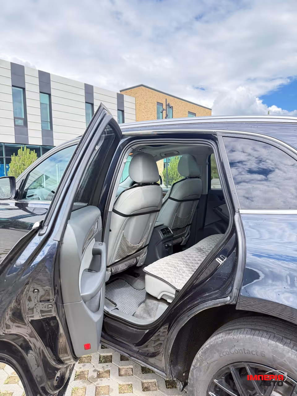 Audi Q5 - фото 9
