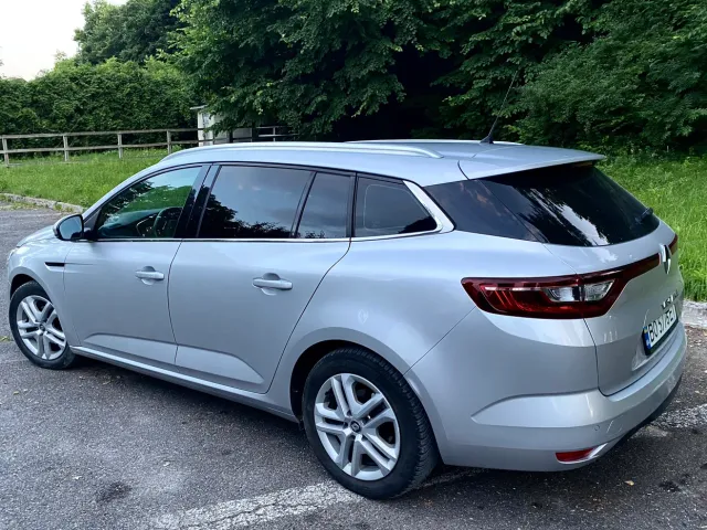 Renault Megane - фото 4