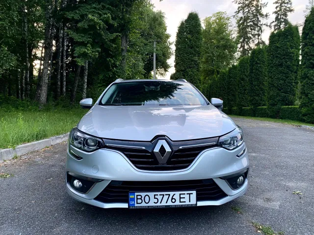 Renault Megane - фото 5