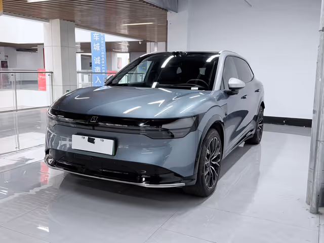 Zeekr 7X - фото 1