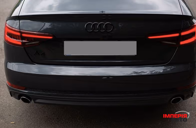 Audi A4 - фото 7